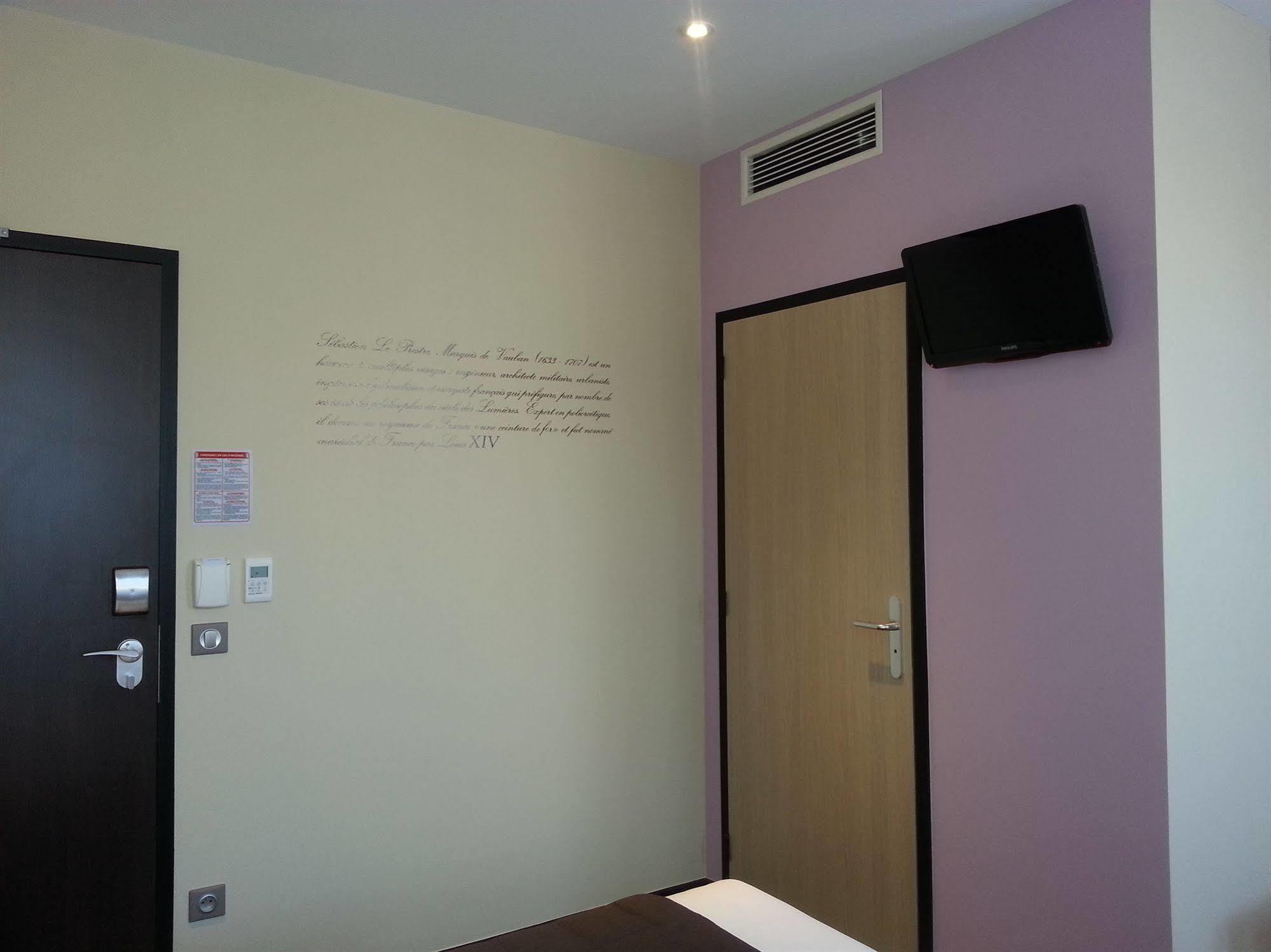 בסאנקון Hotel Vauban מראה חיצוני תמונה