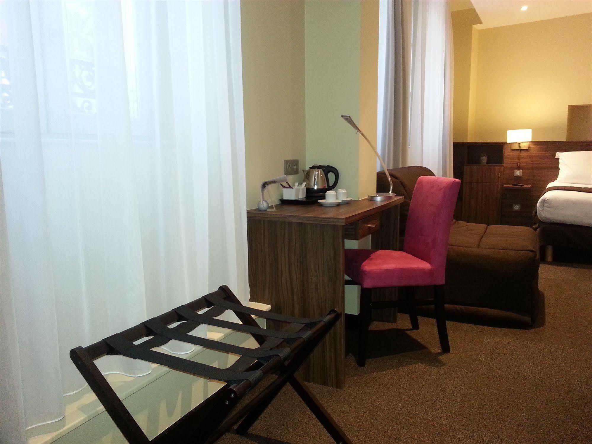 בסאנקון Hotel Vauban מראה חיצוני תמונה