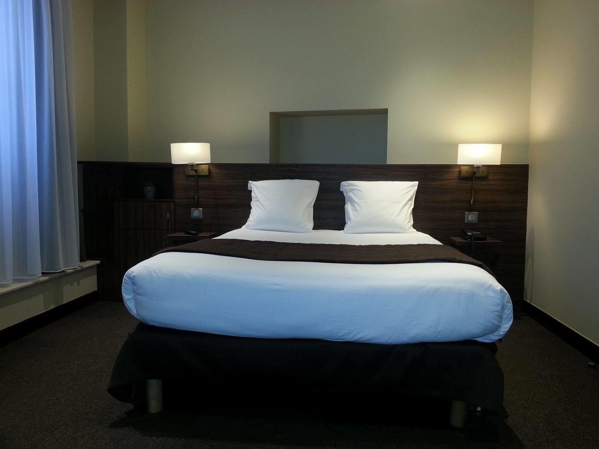 בסאנקון Hotel Vauban מראה חיצוני תמונה